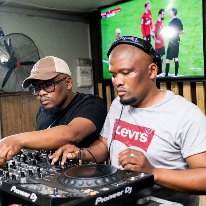 Ngithande  cover